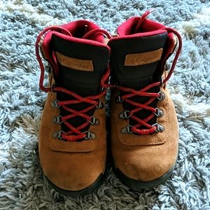Columbia Women's waterproof hiking boots